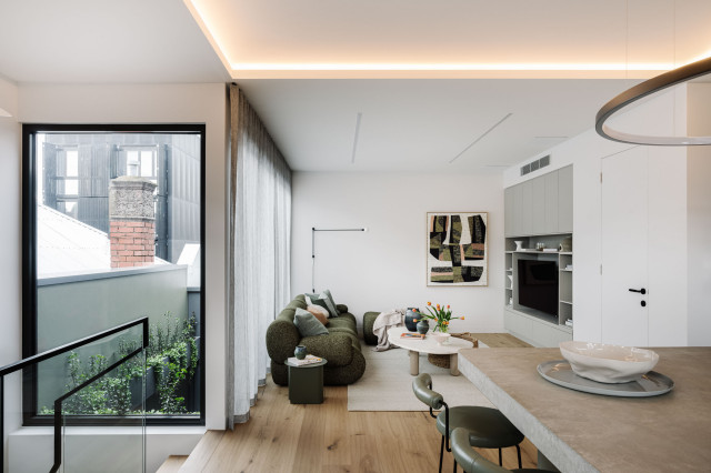 Collingwood Alterations and Additions modern-dining-room