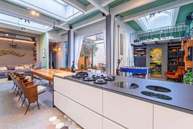 Industrial loft in the courtyard industrial-cocina