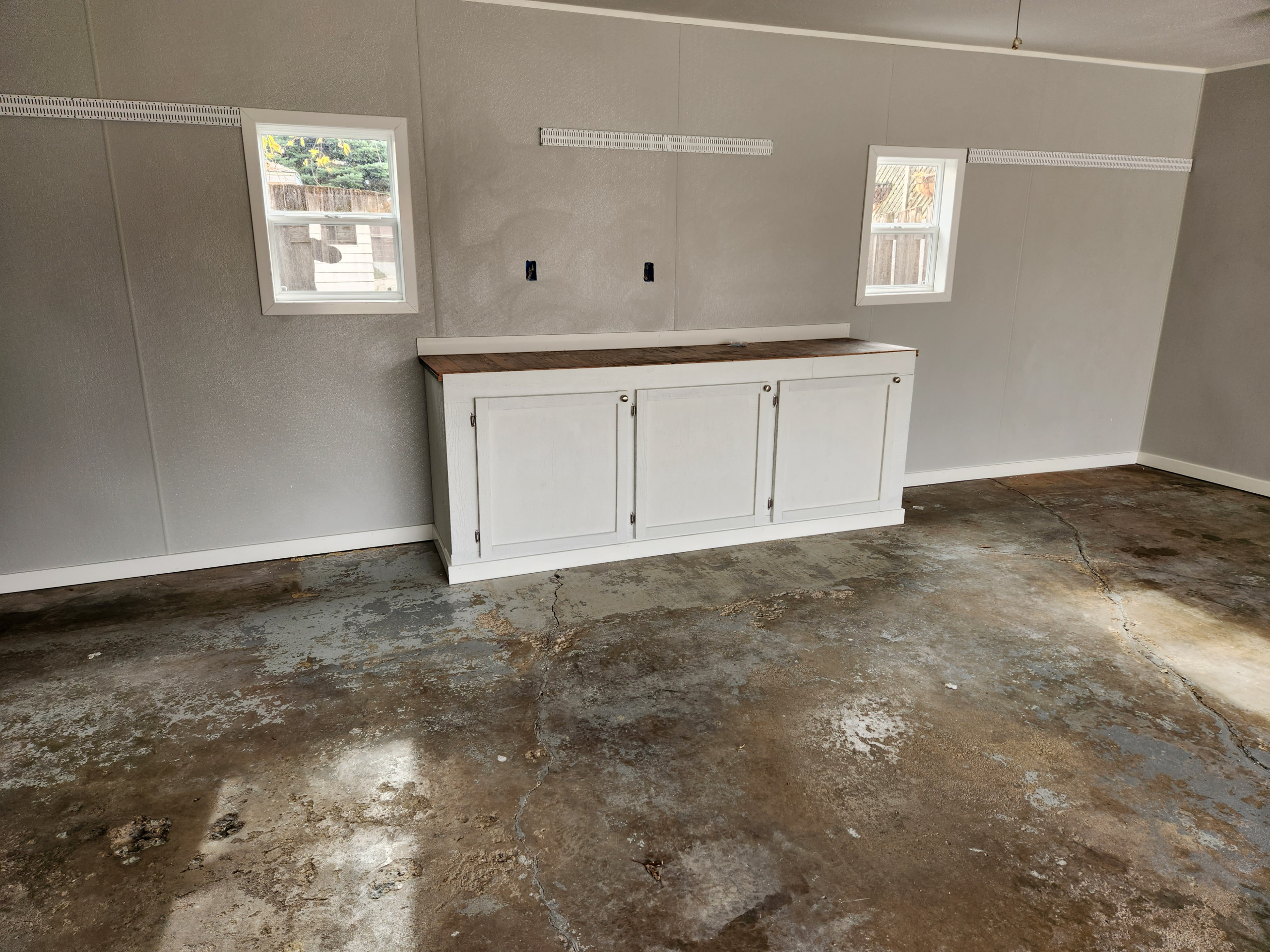 Finish inside of a garage