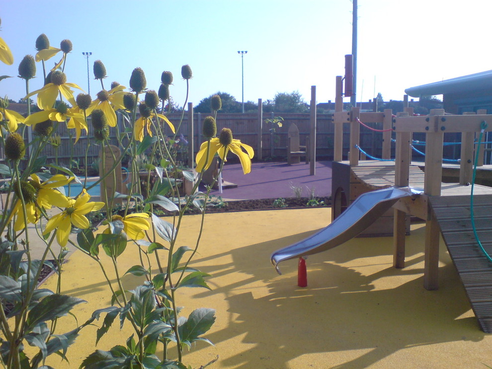 Sensory Gardens - Eclectic - Surrey - by Sauterelle Garden & Landscape ... - Penthouse Gardens With Sensory Elements