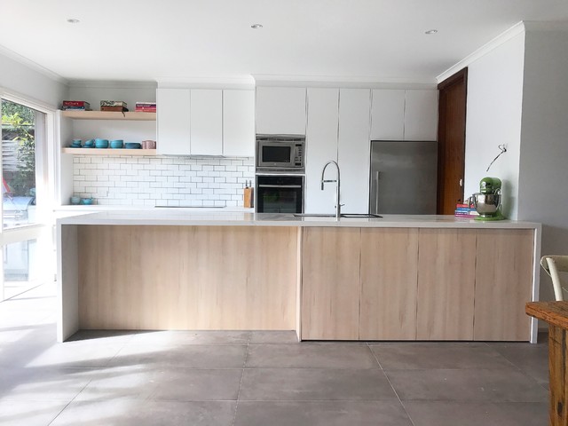 Beaumaris modern-kitchen