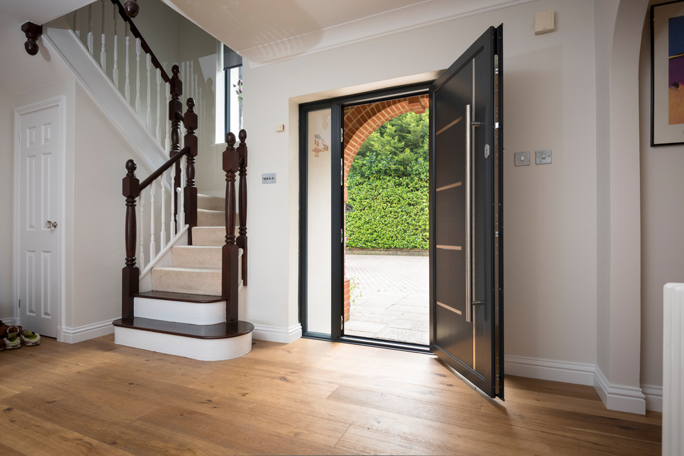 How to Pick a Front Entry Doors for Your Home