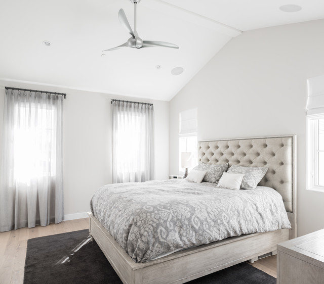 Corona Del Mar Duplex contemporary-bedroom
