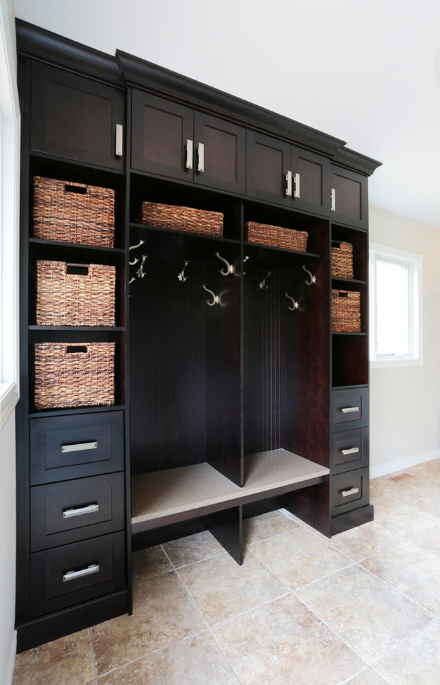 Inspiration for a transitional home design remodel in Toronto