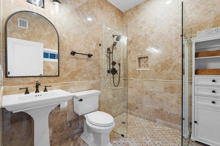 The Raspberry Falls Estate — A Leesburg, VA Estate