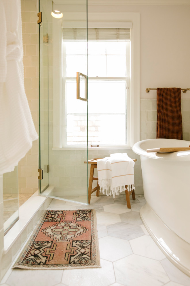Home design - transitional home design idea in Minneapolis