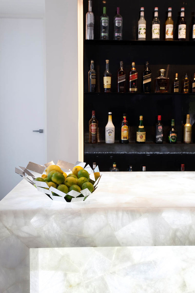 Inspiration for a contemporary home bar in Melbourne.