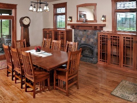 Photo of a traditional dining room in Kansas City.