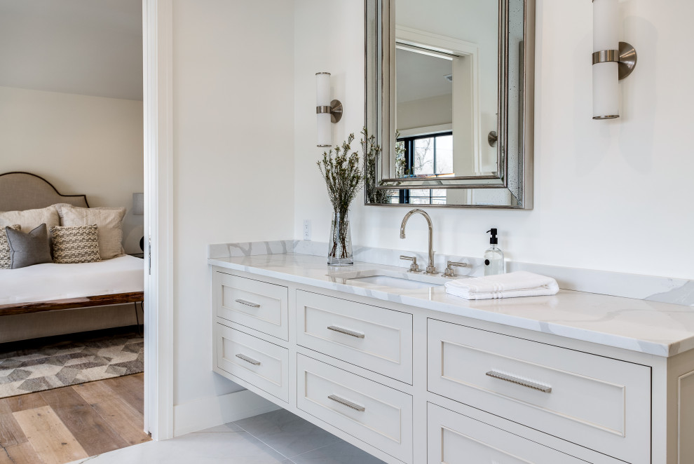 Modern Farmhouse Staging