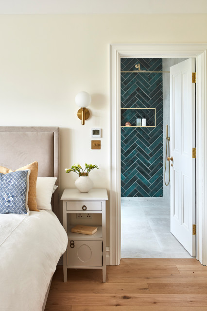 Queens Road, Richmond bedroom