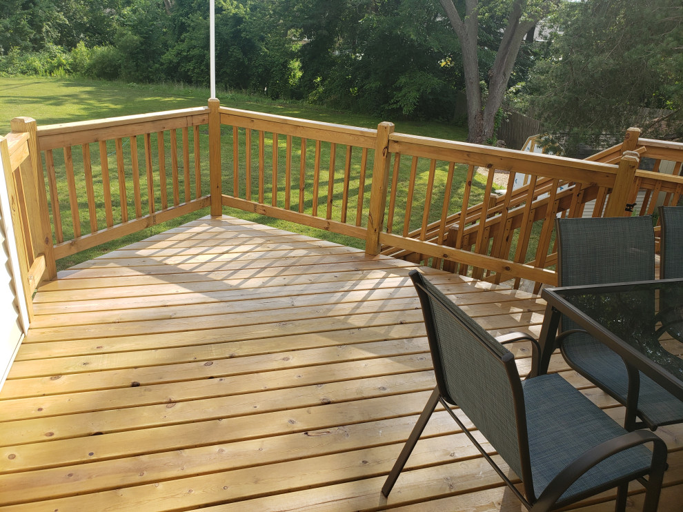 Meadowlane Deck