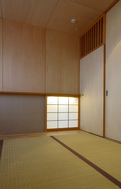 下田町のソーラーハウス japonais-chambre