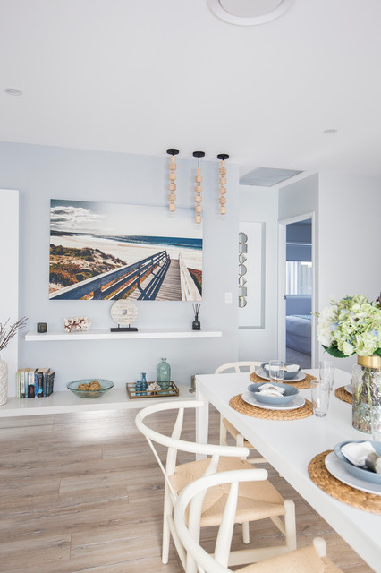 Bli-Bli beach-style-dining-room