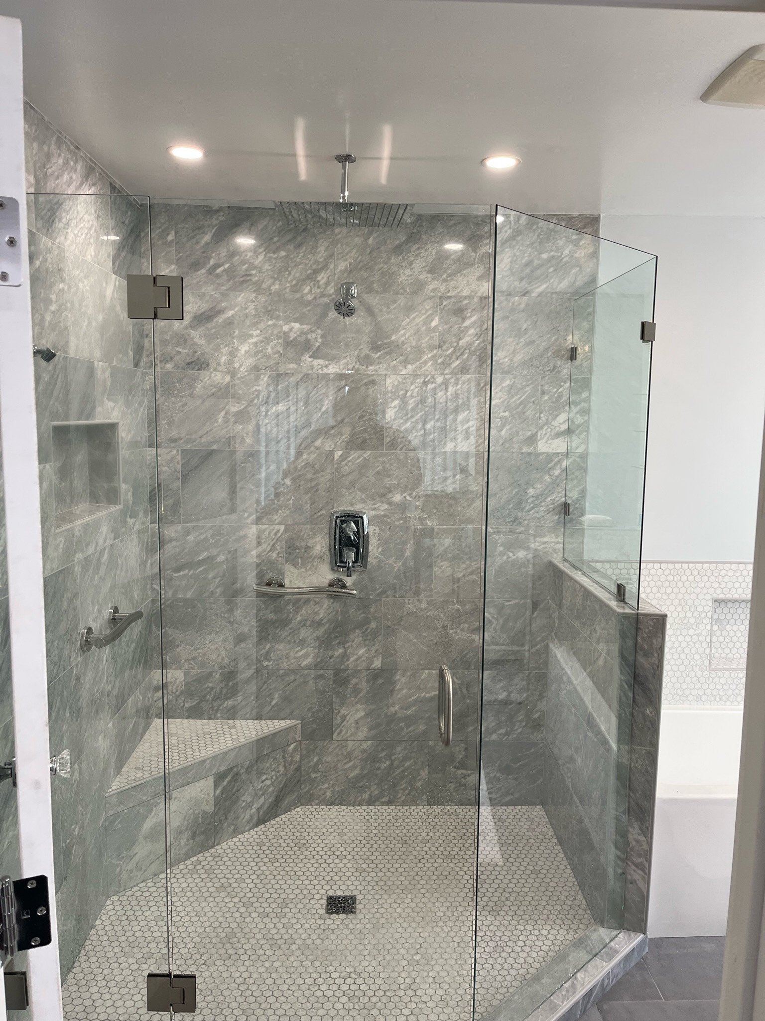 Morro Bay Bathroom