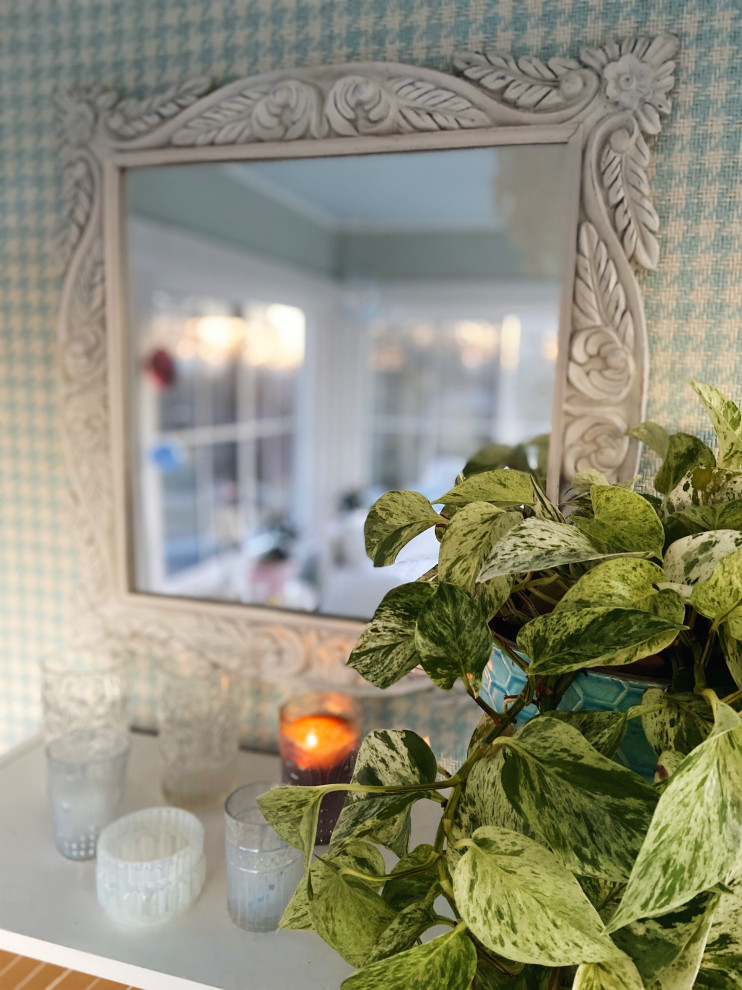 Airy Sleeping Porch - Watch Hill, RI