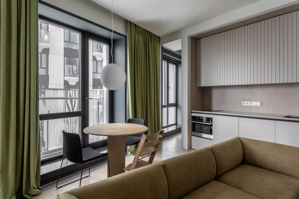 Flat for a couple of cardiologists