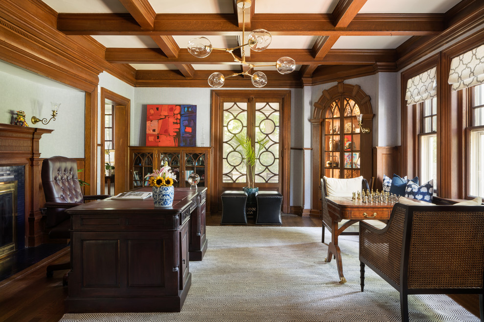 Inspiration for a timeless home office remodel in New York