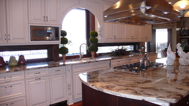 kitchen traditional-kitchen