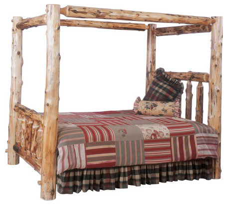 Traditional Cedar Log Canopy Bed