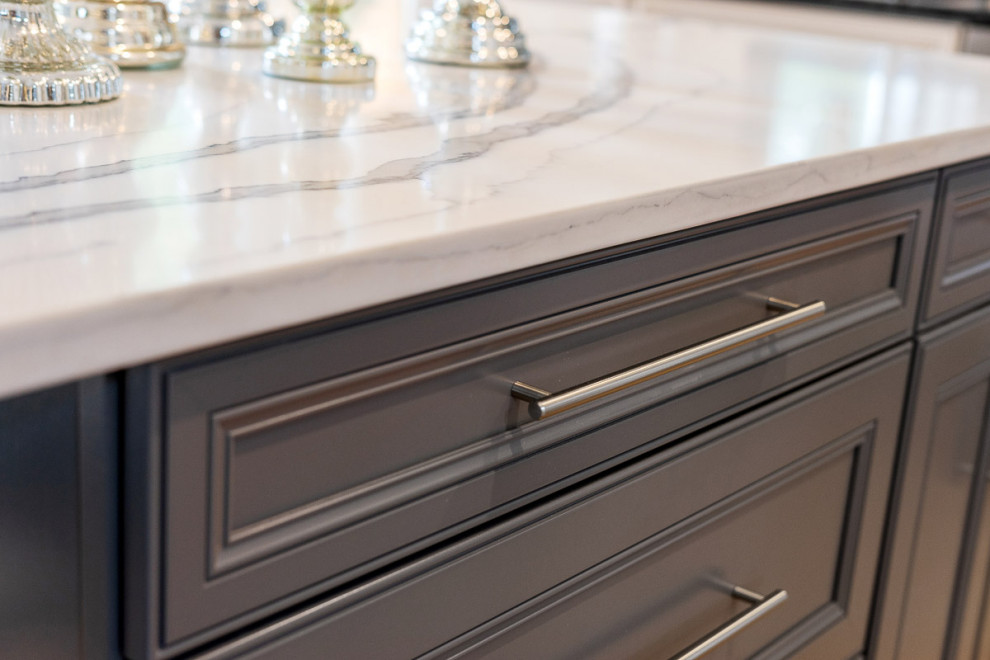 Example of a transitional kitchen design in New York