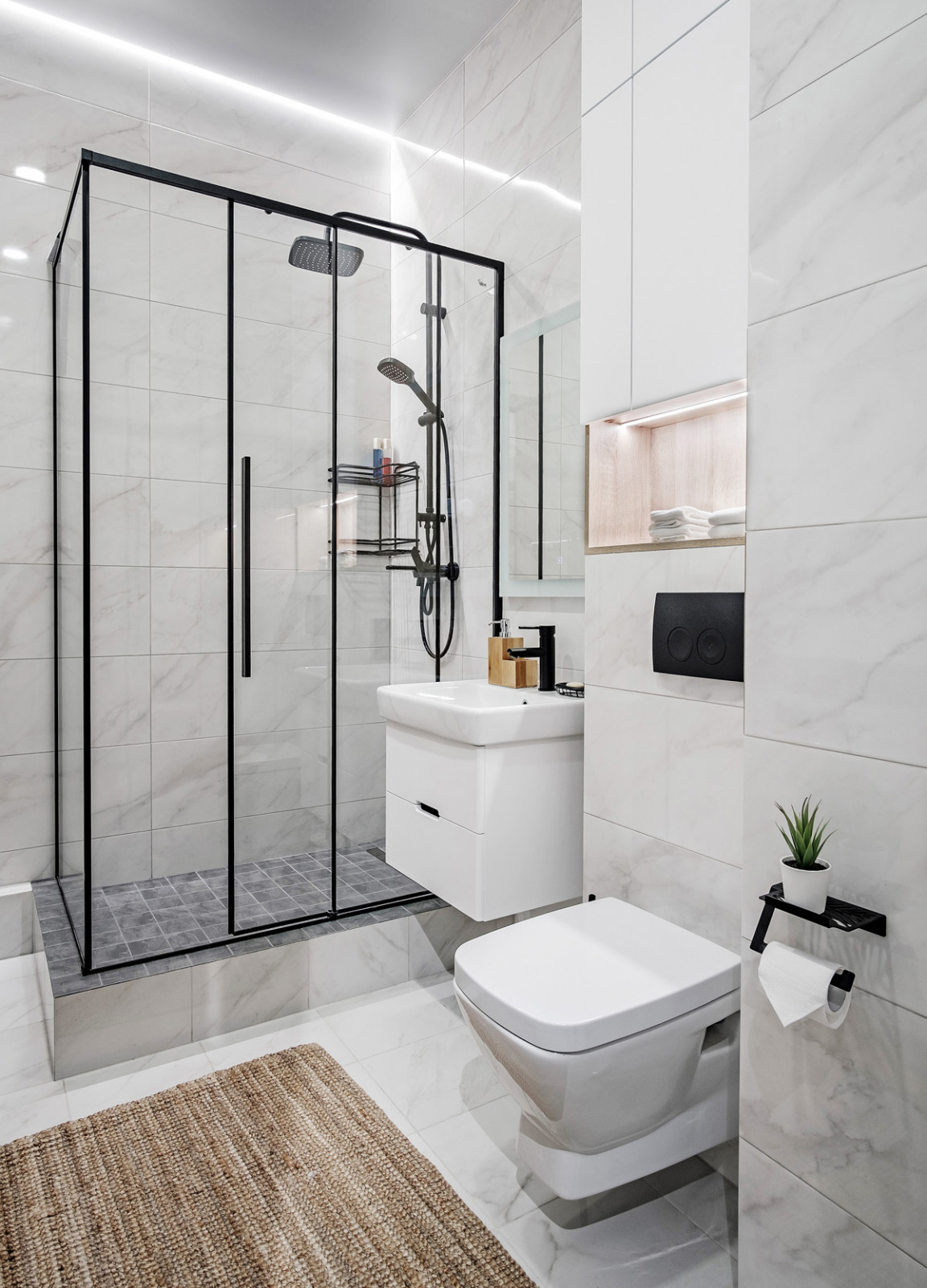 Квартира для молодой девушки РЕАЛИЗАЦИЯ