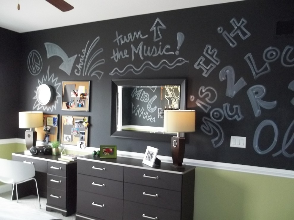 This is an example of a contemporary kids' room in Detroit.