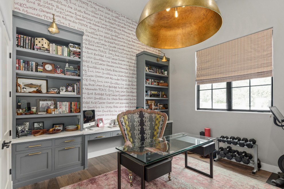 Home design - transitional home design idea in Phoenix