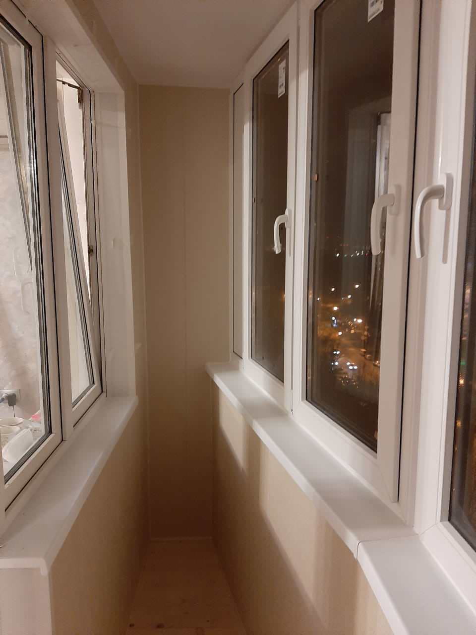 Отделка балкона