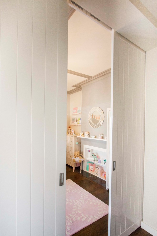 BARN DOORS - Craftsman - Melbourne - by HOUSE by Anthaea Dance