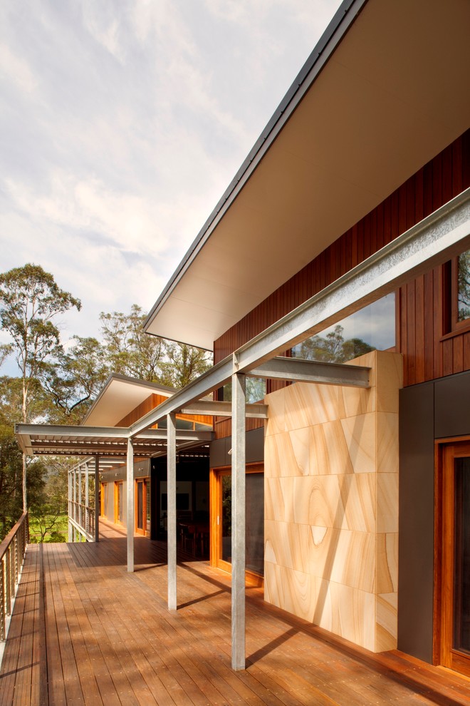 Inspiration for a contemporary deck in Sydney with a pergola.