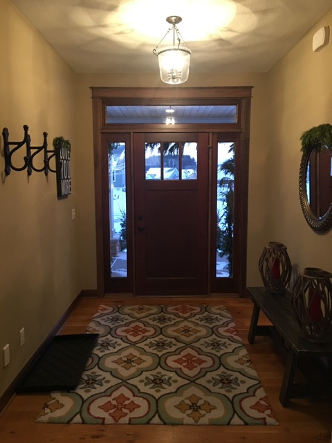 Home design - transitional home design idea in Minneapolis