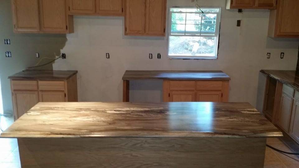 Transitional kitchen photo in Birmingham