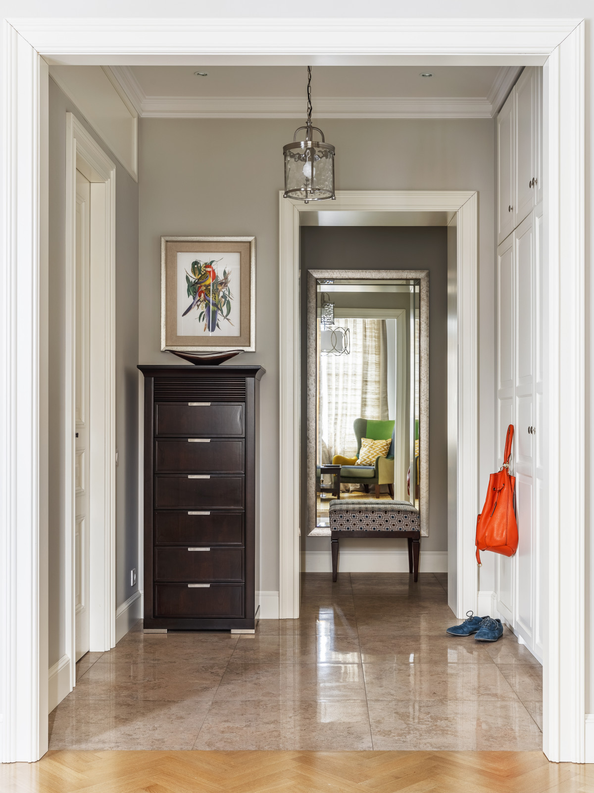 Декорирование интерьера квартиры в Оболенском переулке