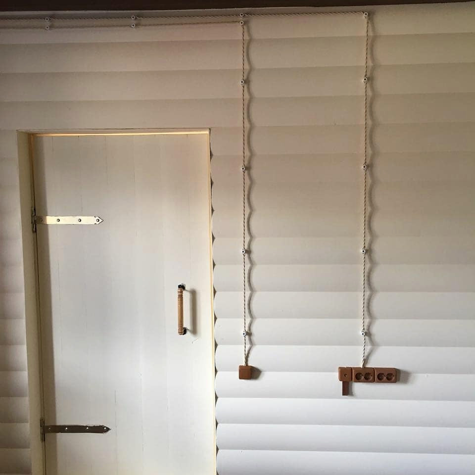 Монтаж электрики в ретро стиле