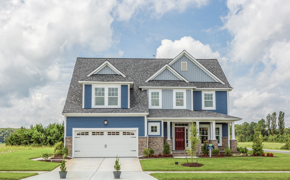 Home design - transitional home design idea