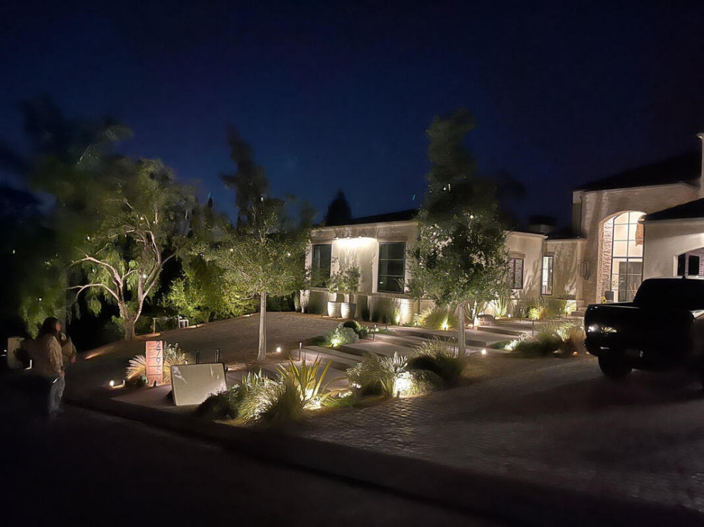 Tona Residence