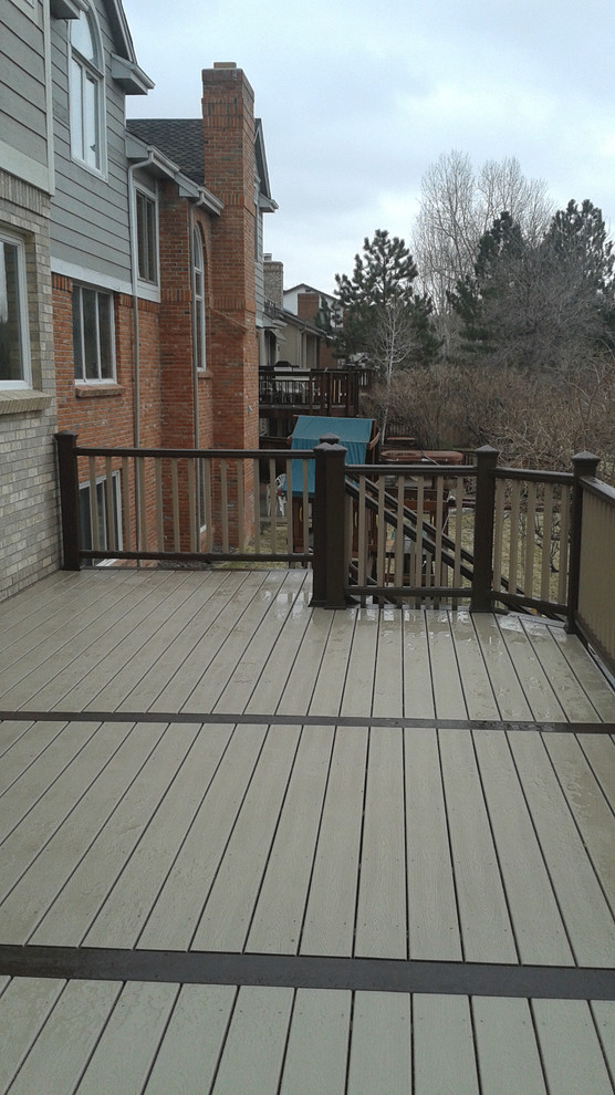 Deck - modern deck idea in Denver