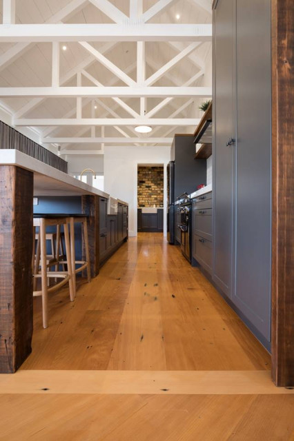 330 Square Metre Waitoki Masonry Home Kitchen kitchen