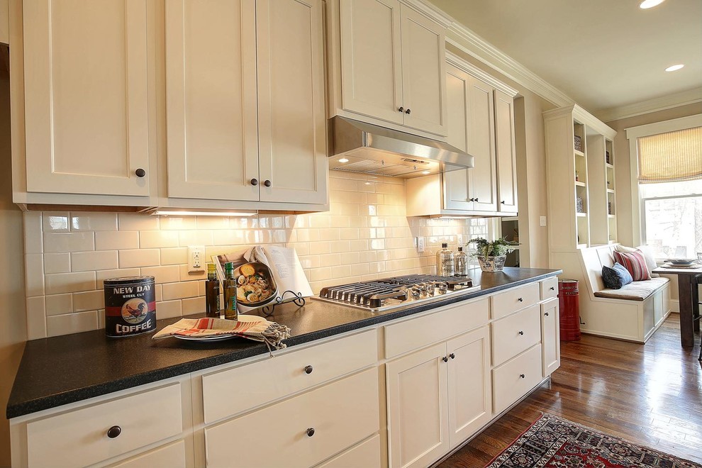 Example of a transitional kitchen design in Richmond