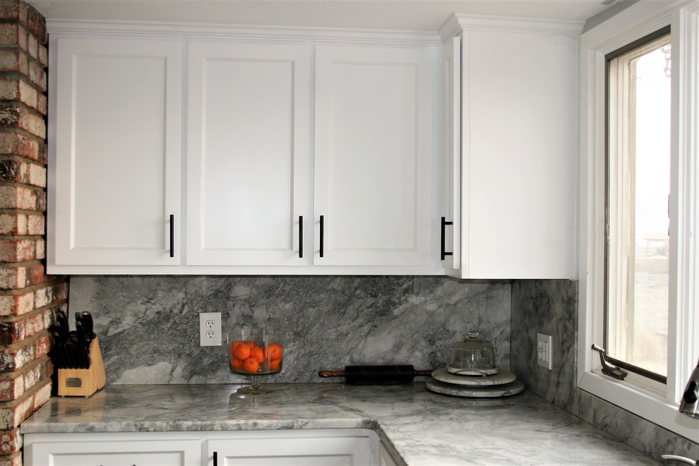 Inspiration for a large transitional home design remodel