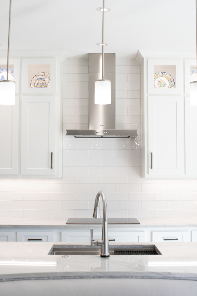 Anacua | Kitchen + Living Room
