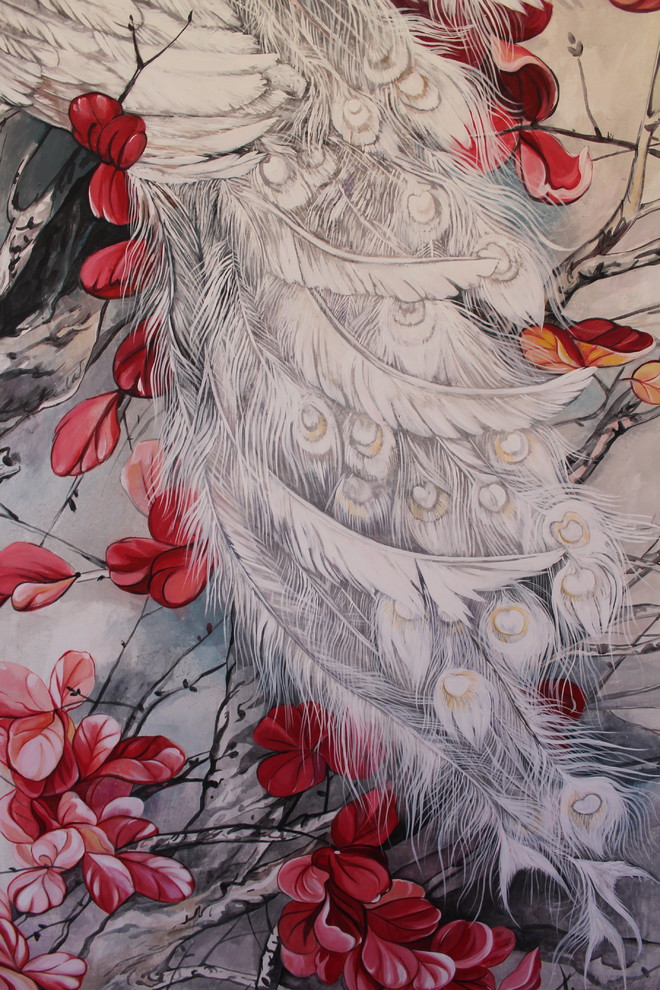 Роспись в спальной частного интерьера " белые павлины"