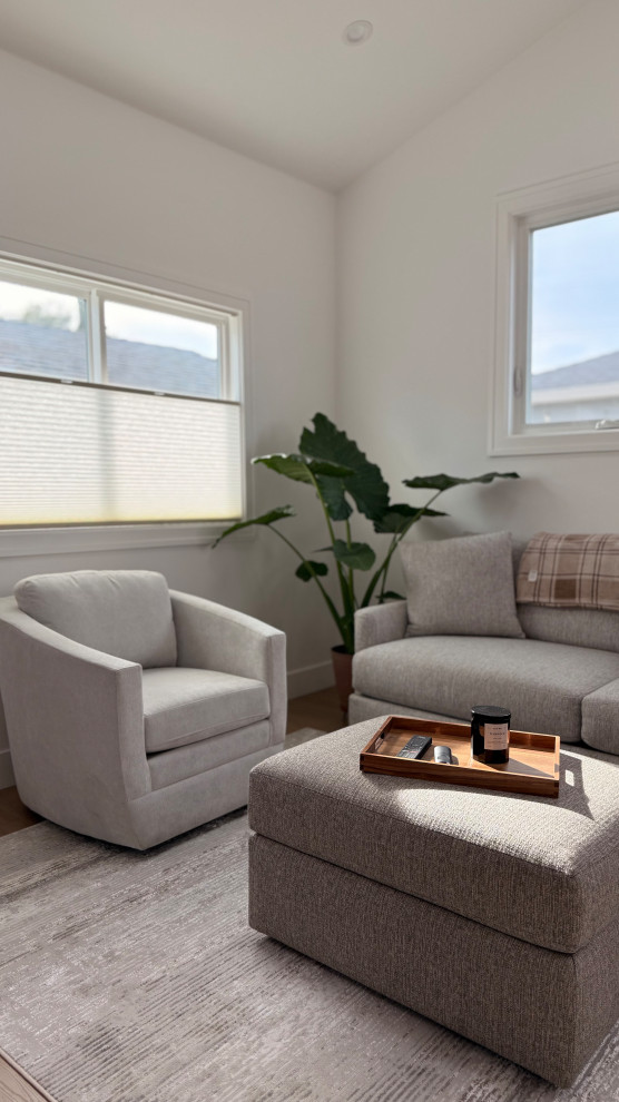 Redwood Oaks Neighborhood