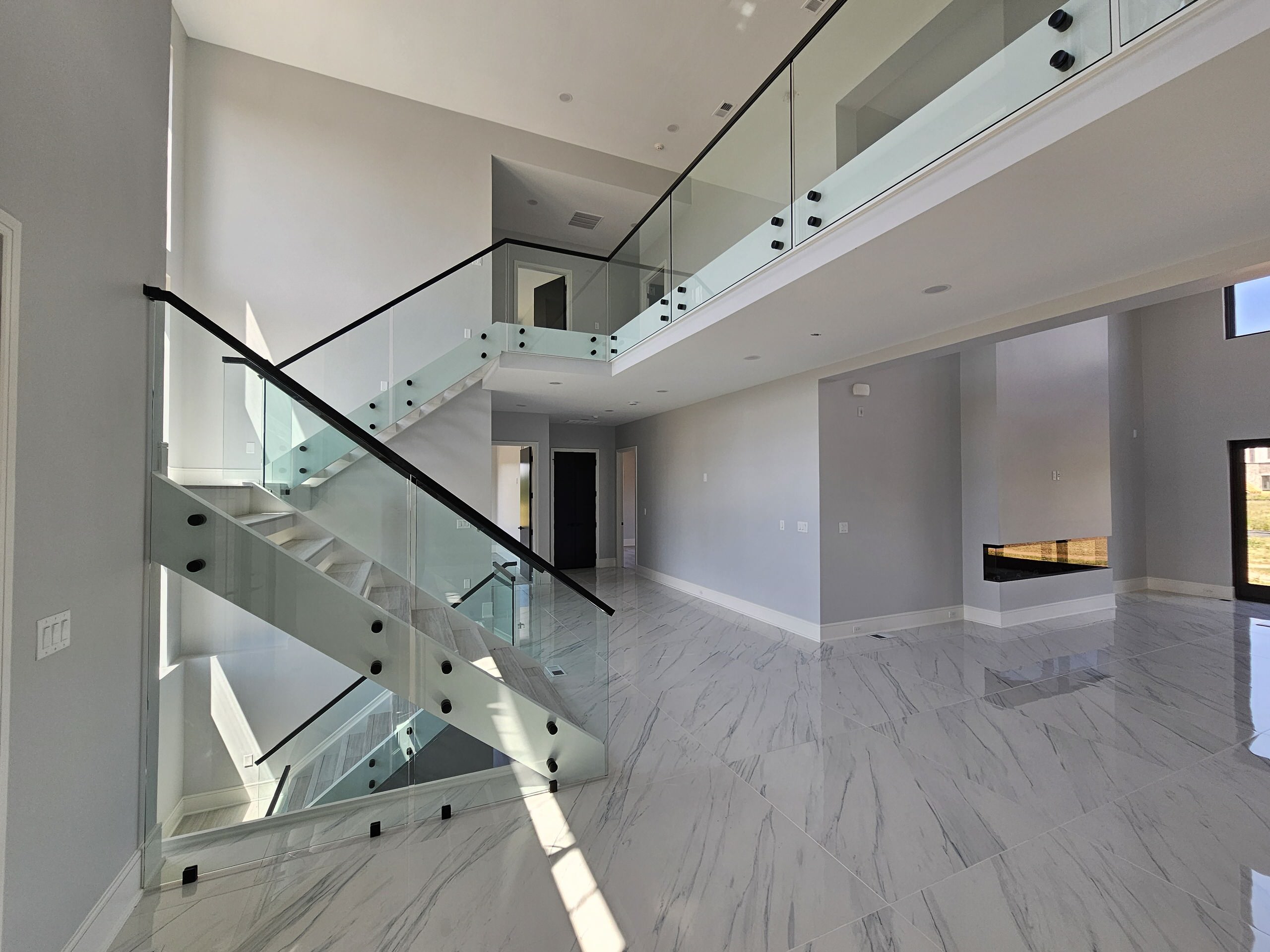 125_Modern Open Rise Stair with Glass Balustrade, Aldie, VA 20105