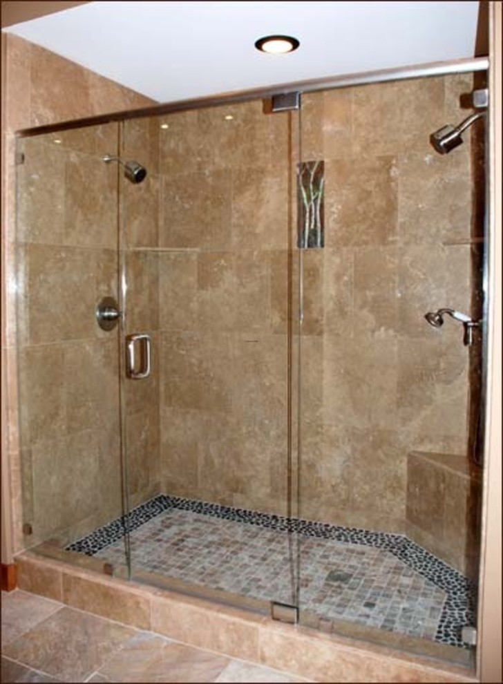 BATHROOM REMOLDING