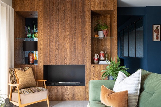 Mid-Century Modern Beach House retro-living-room