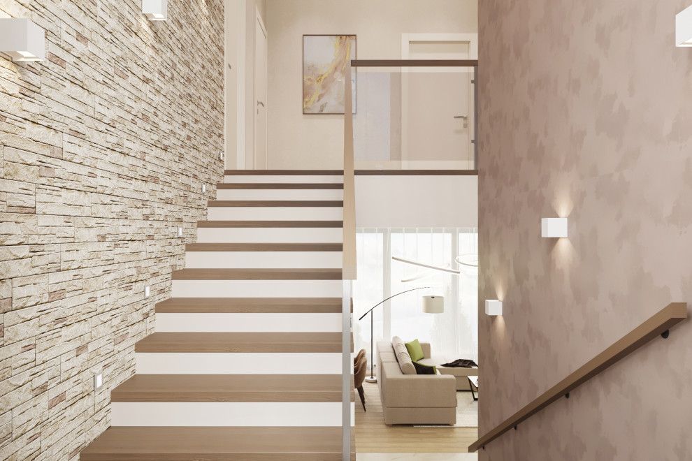 Дом - 130 м2. Лестница + холл