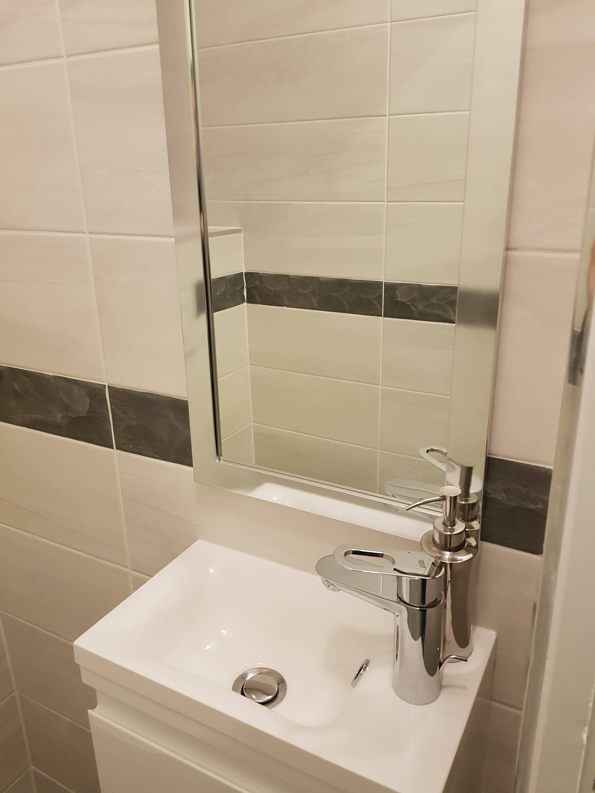 Salle de bain et wc av suffren