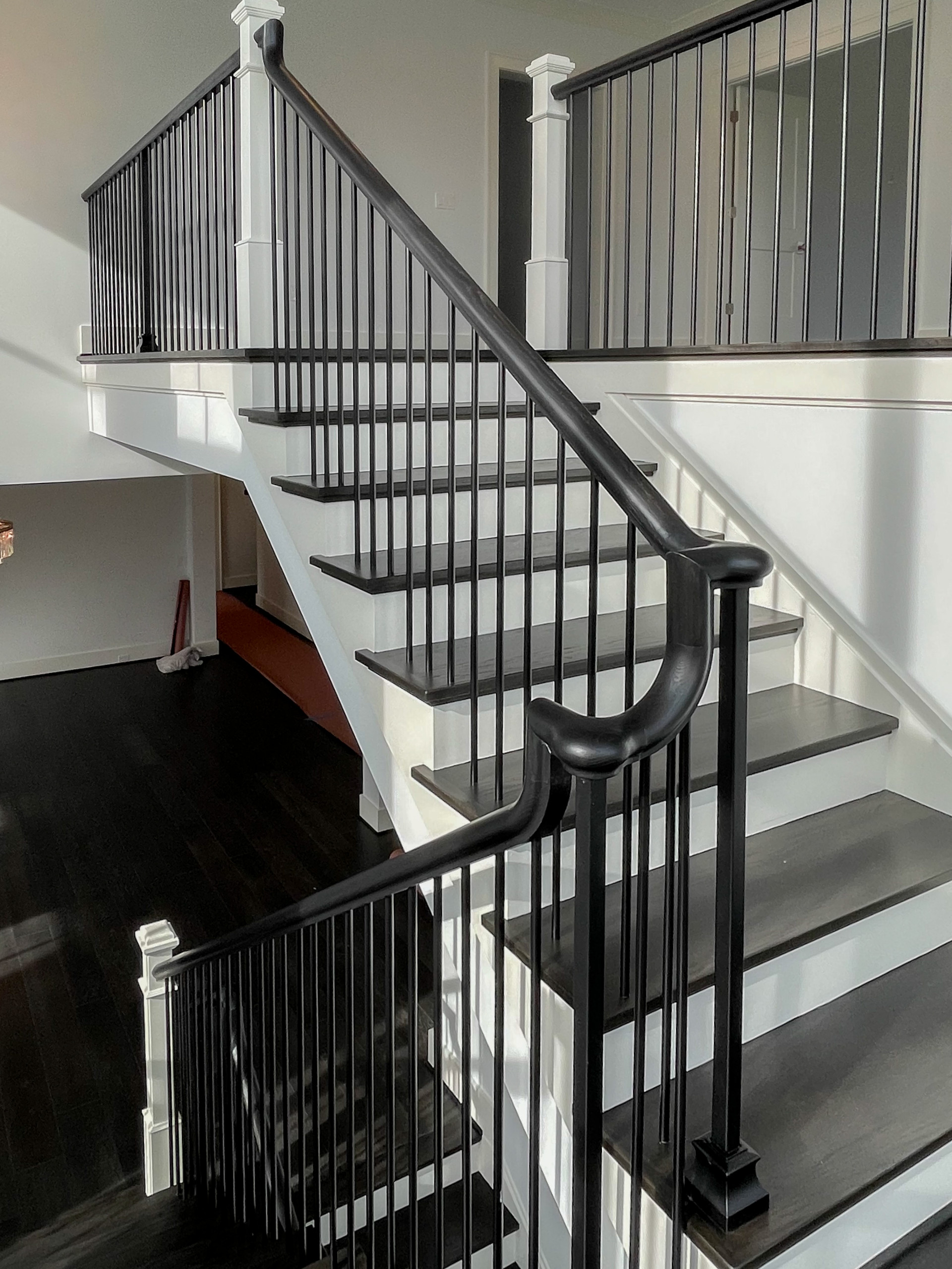 90_Classic Staircase with a Contemporary Twist, McLean VA 22101