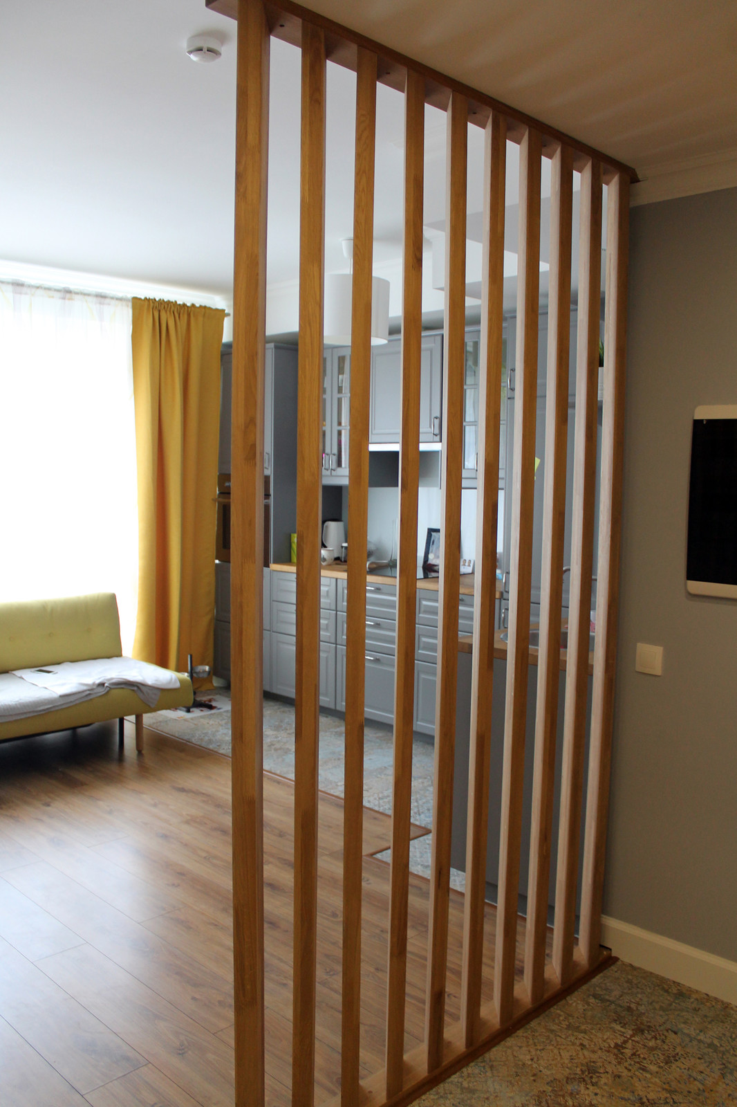 Интерьерная перегородка из дуба